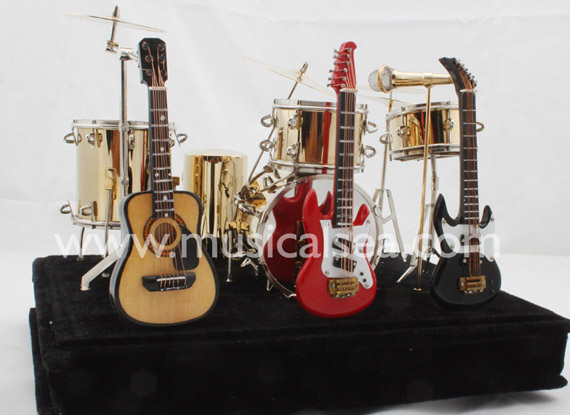musical instrument ornament